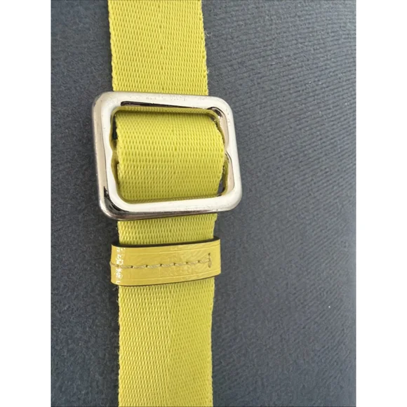 Vintage 90’s Coach Signature Logo Yellow
Nylon Colorblock Crossbody Bag F77408 - Picture 7 of 15